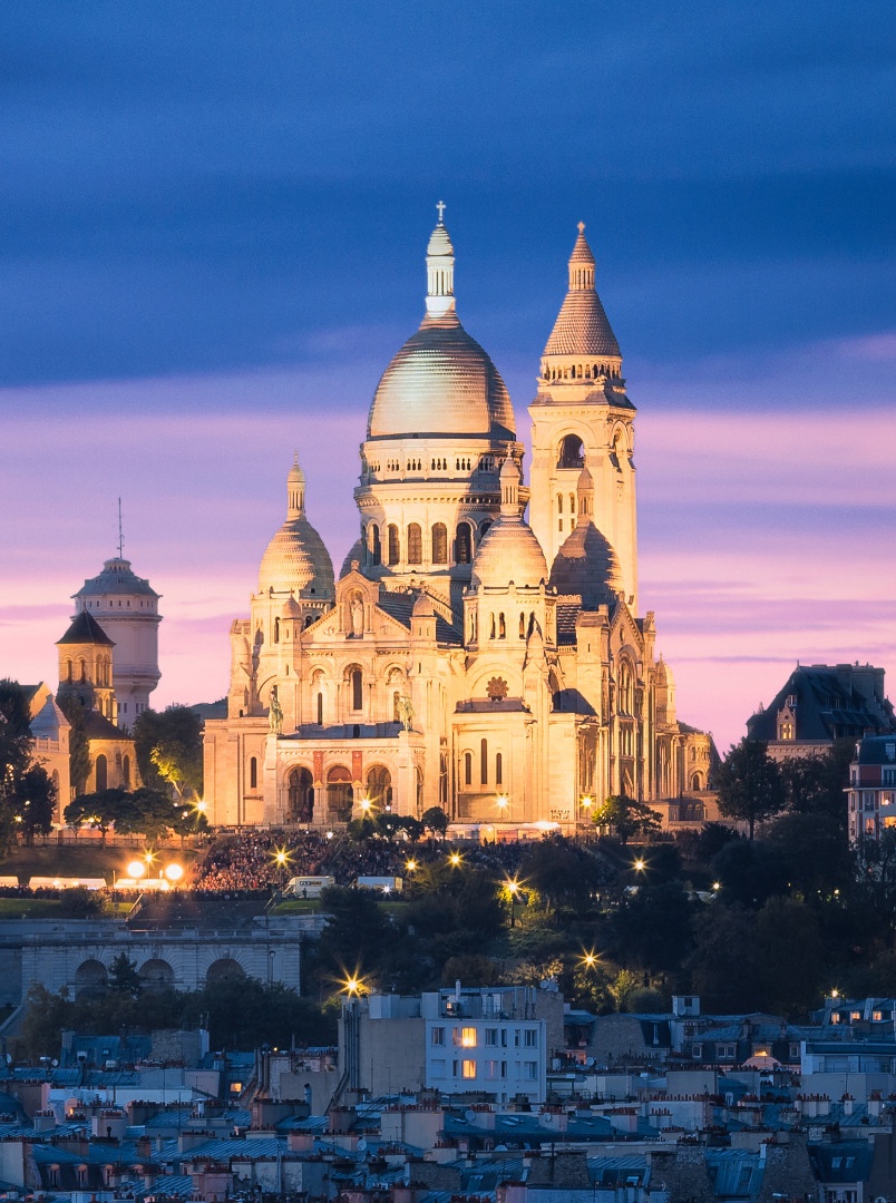 Photo de la Basilique du Sacré-Cœur de nuit